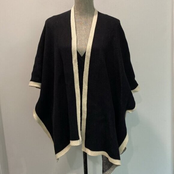 Ike Behar Black Wrap Sweater Poncho - Picture 4 of 11